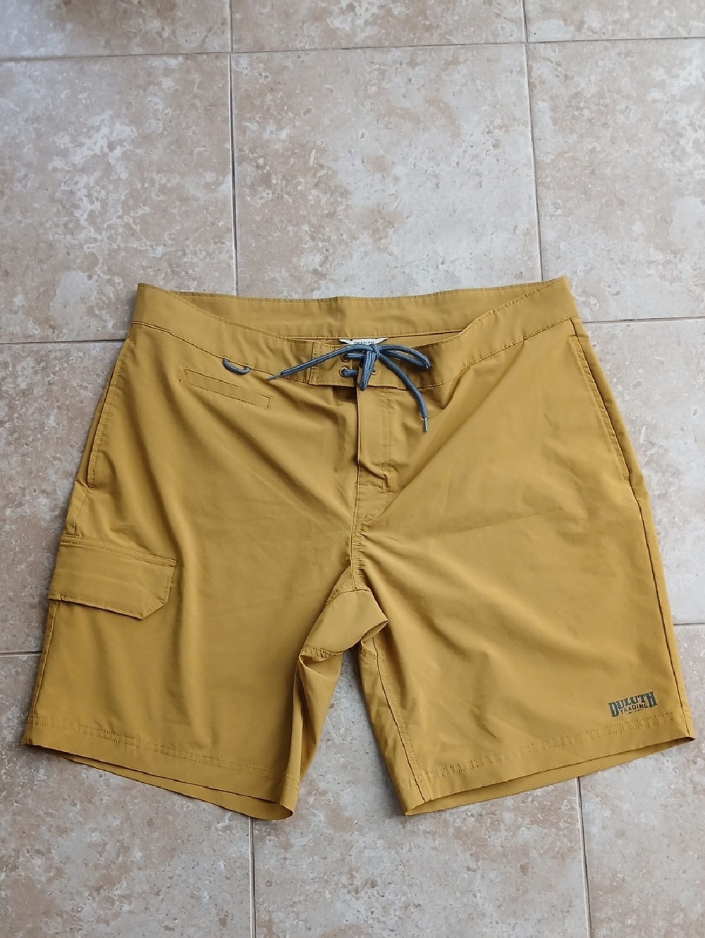 Duluth Trading Co Men's 38 Drawstring Swim Shorts